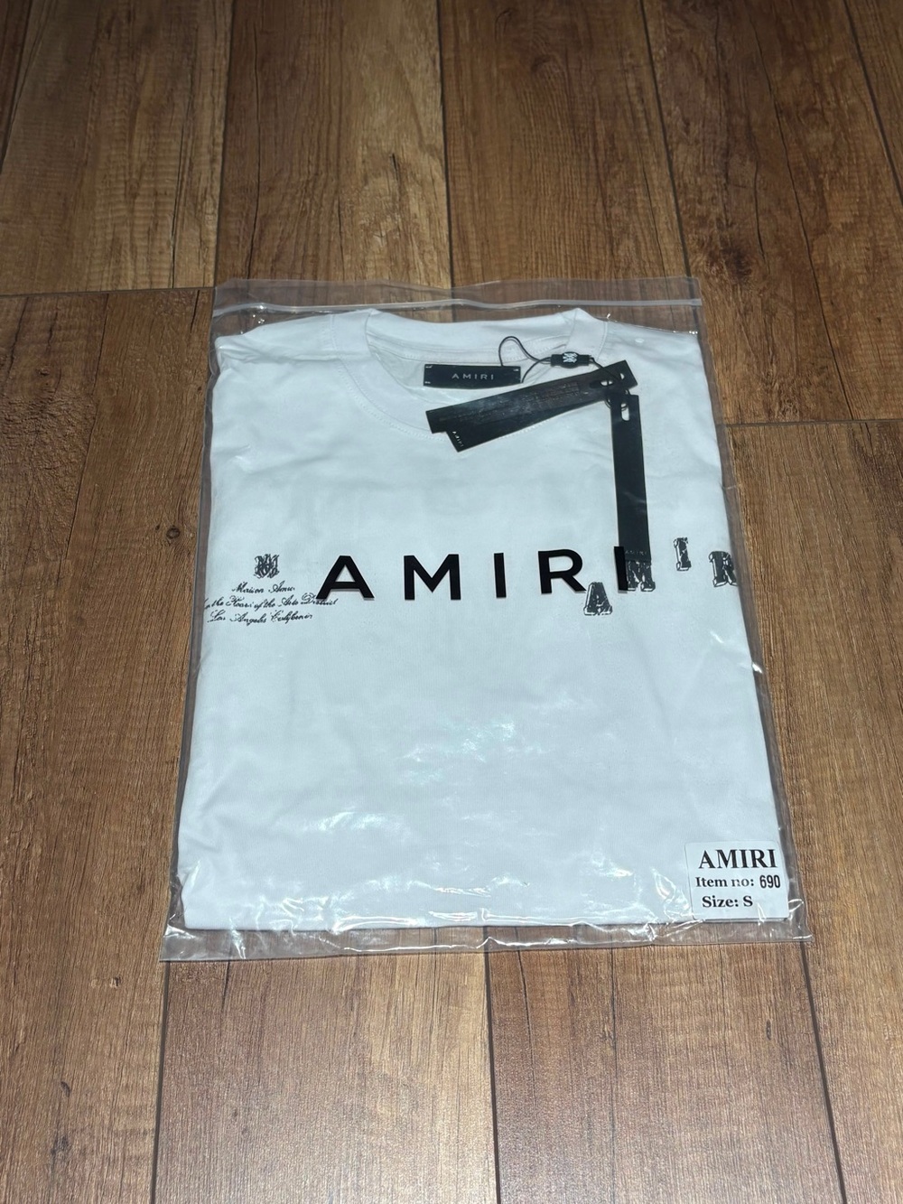 Amiri Mens White Tee Shirt with Black Logo Brand New - Picture 11 of 11